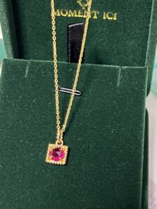 Collier Cornaline – Cube Éclat Rubis, Argent Plaqué Or 10k photo review
