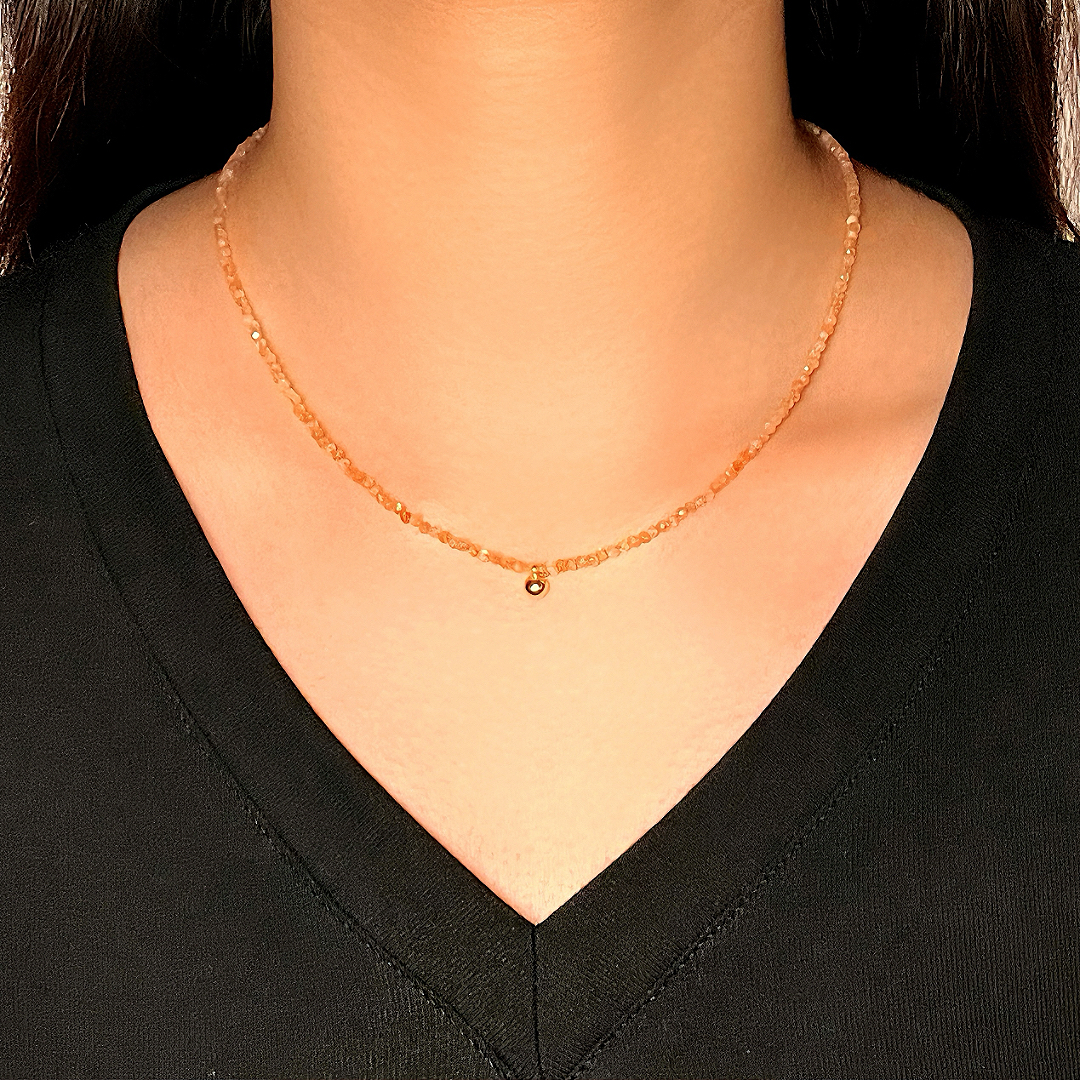 Collier Pierre de Soleil – Halo Étincelant, Argent Plaqué Or