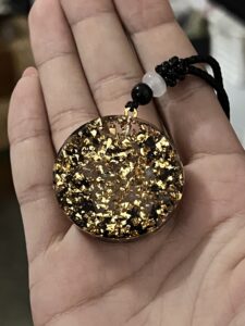Pendentif Orgonite en Agate – Cristal Magique photo review