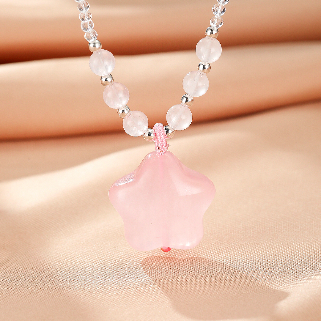 Collier Quartz Rose – Fleur Céleste