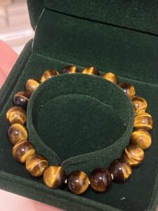 Bracelet Œil de Tigre – Force Ancestrale photo review