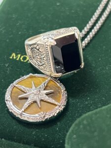 Bague Homme Obsidienne – Sceau Royal, Argent photo review
