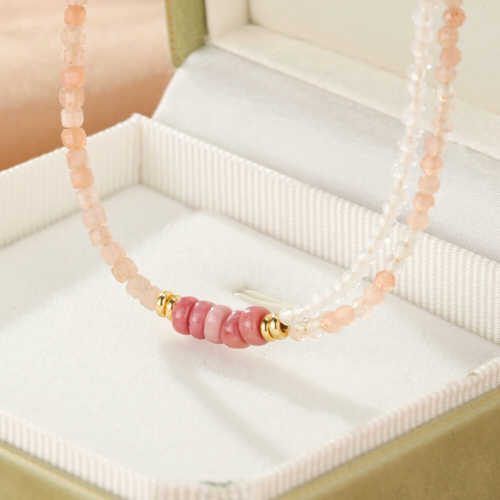 Collier Pierre de Soleil et Cristal de Roche – Aura Pastel