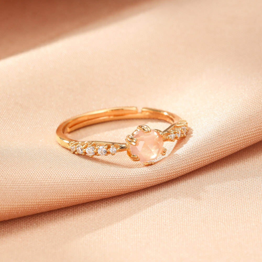 Bague Quartz Rose – Éclat de Tendresse, Argent Plaqué Or 10K