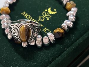 Bague Homme Œil de Tigre – Élégance Gravée photo review