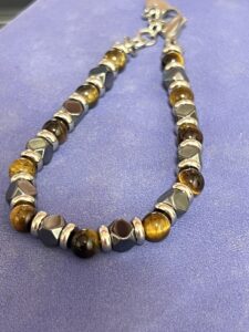 Bracelet Homme Œil de Tigre et Hématite – Alliage Précieux photo review