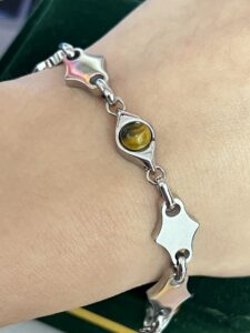 Bracelet Homme Œil de Tigre – Regard Solaire photo review