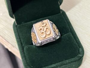Bague Homme Six Mantras – Sagesse, Argent photo review