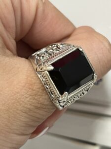 Bague Homme Obsidienne – Sceau Royal, Argent photo review