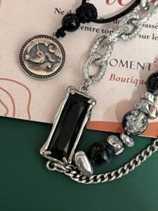 Collier Homme Obsidienne – Médaillon Solaire, Argent photo review