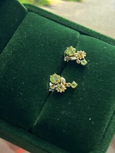 Boucles d'Oreilles Péridot et Citrine – Fleur Ensoleillée, Argent Plaqué Or photo review