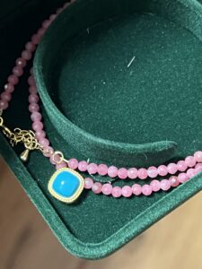 Collier Rhodonite – Éclat du Cœur photo review