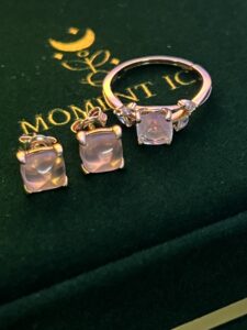 Boucles d'Oreilles Quartz Rose – Éclat Divin, Argent Plaqué Or photo review