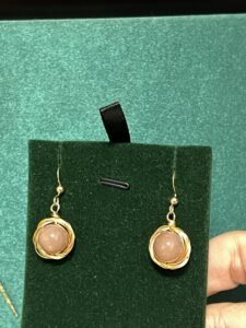 Boucles d'Oreilles Pierre de Soleil – Nids Solaires photo review