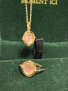 Bague Quartz Rose – Aura Radieuse, Argent Plaqué Or 10K photo review