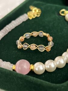 Bracelet Quartz Rose et Perles – Douceur Féline photo review