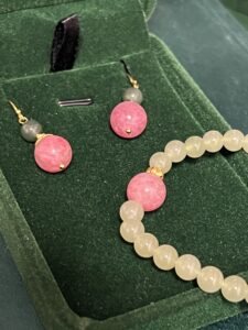 Boucles d’Oreilles Rhodonite et Jade – Duo Bien-Être photo review