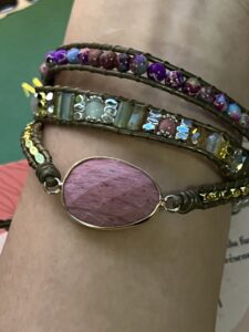 Bracelet Wrap Rhodochrosite et Jaspe – Éclat de Vitalité photo review