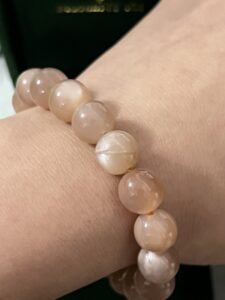 Bracelet Pierre du Soleil - Brillance photo review