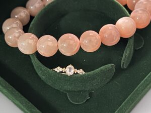 Bague Quartz Rose – Éclat Doux, Argent Plaqué Or photo review