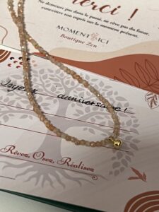 Collier Pierre de Soleil – Halo Étincelant, Argent Plaqué Or photo review