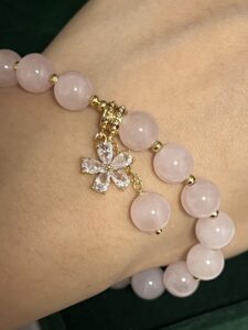 Bracelet Quartz Rose – Fleur de Tendresse photo review
