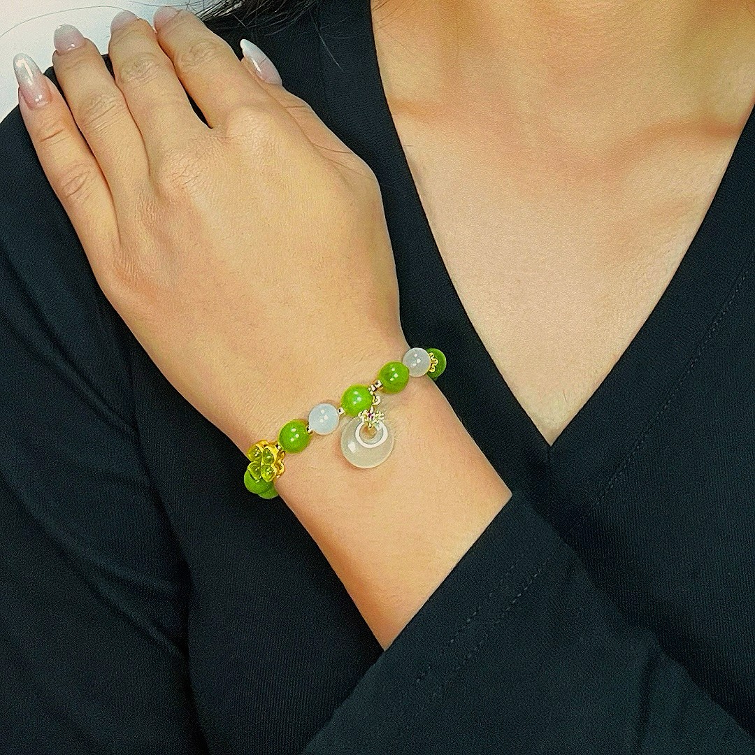 Bracelet Tourmaline Verte et Jade – Trèfle Porte-Chance