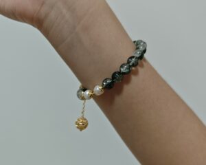 Bracelet Quartz Vert et Perle – Harmonie Royale photo review