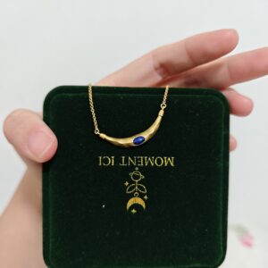 Collier Lapis Lazuli – Lune Antique, Argent Plaqué Or photo review