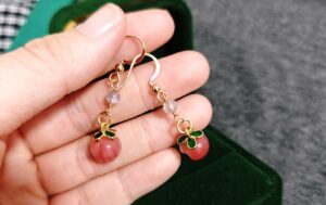 Boucles d’Oreilles Labradorite et Quartz Rose – Cerise Lunaire photo review
