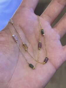Bracelet Tourmaline – Cristaux Bruts, Argent Plaqué Or photo review