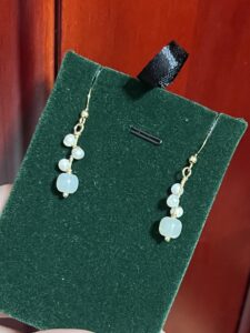 Boucles d’Oreilles Jade Néphrite et Perles – Élégance Naturelle photo review