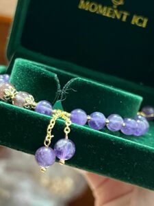 Click to view full screen Bracelet Améthyste et Quartz Fraise – Aura Splendide photo review