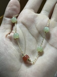 Bracelet Agate Rouge et Jade Néphrite – Éclat Protecteur photo review