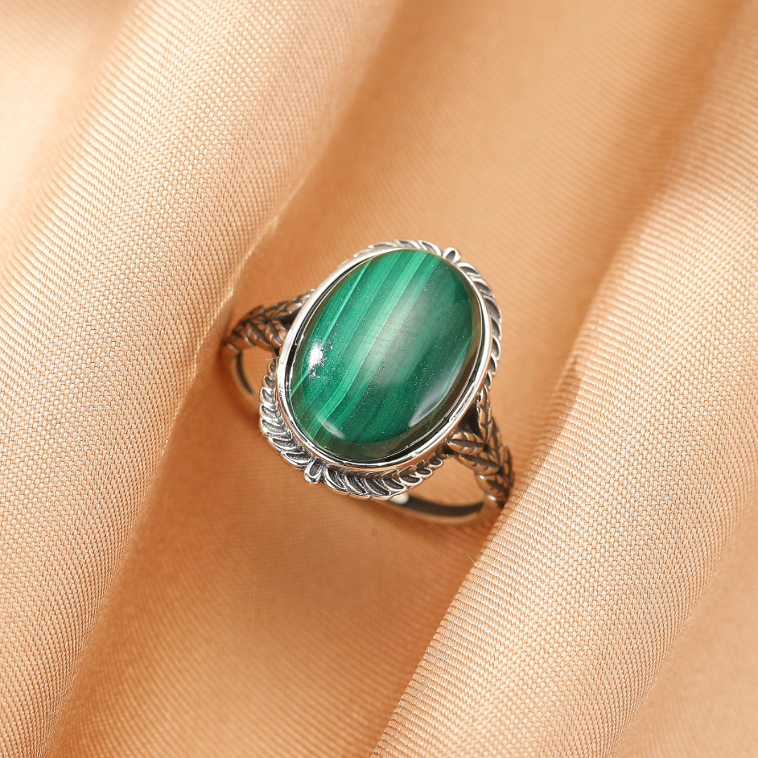 Bague Malachite – Héritage Intemporel, Argent