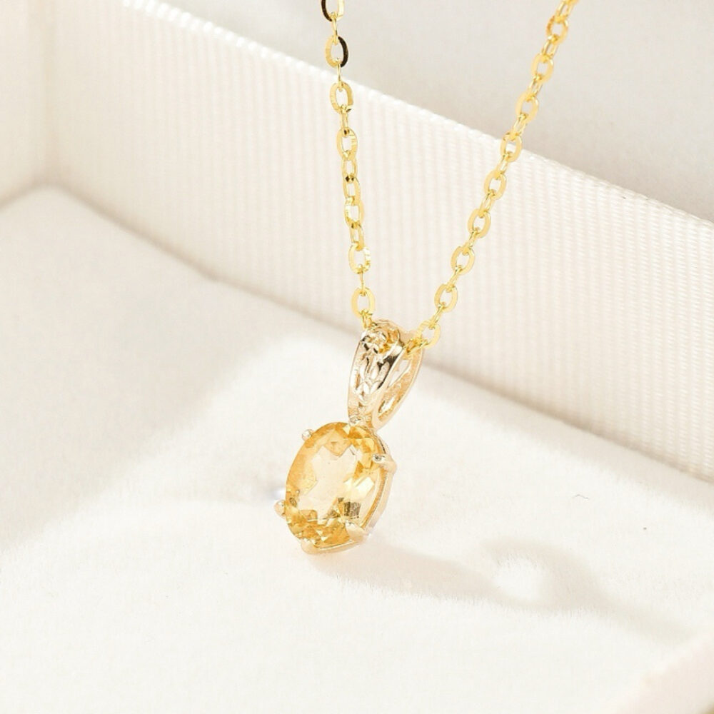 Collier Citrine – Élégance Ovale, Argent Plaqué Or