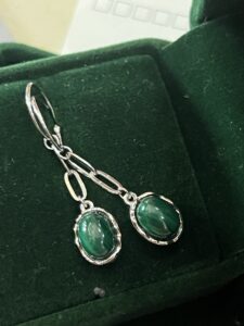 Boucles d’oreilles Malachite/Lapis Lazuli – Harmonie des Pierres, Argent photo review