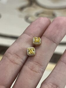 Boucles d’Oreilles Citrine – Éclat Carré, Argent photo review
