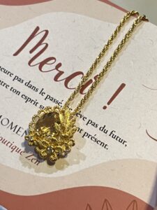 Collier Citrine – Couronne Fleurie, Argent Plaqué Or photo review