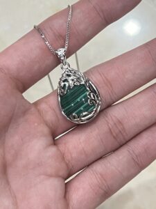 Collier Malachite – Éveil Sylvestre, Argent photo review