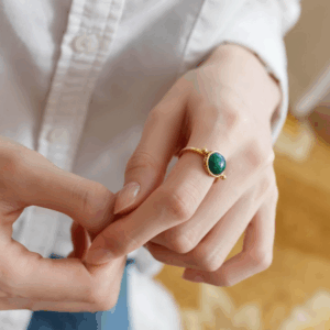Bague Malachite – Essence Ancestrale, Argent Plaqué Or photo review