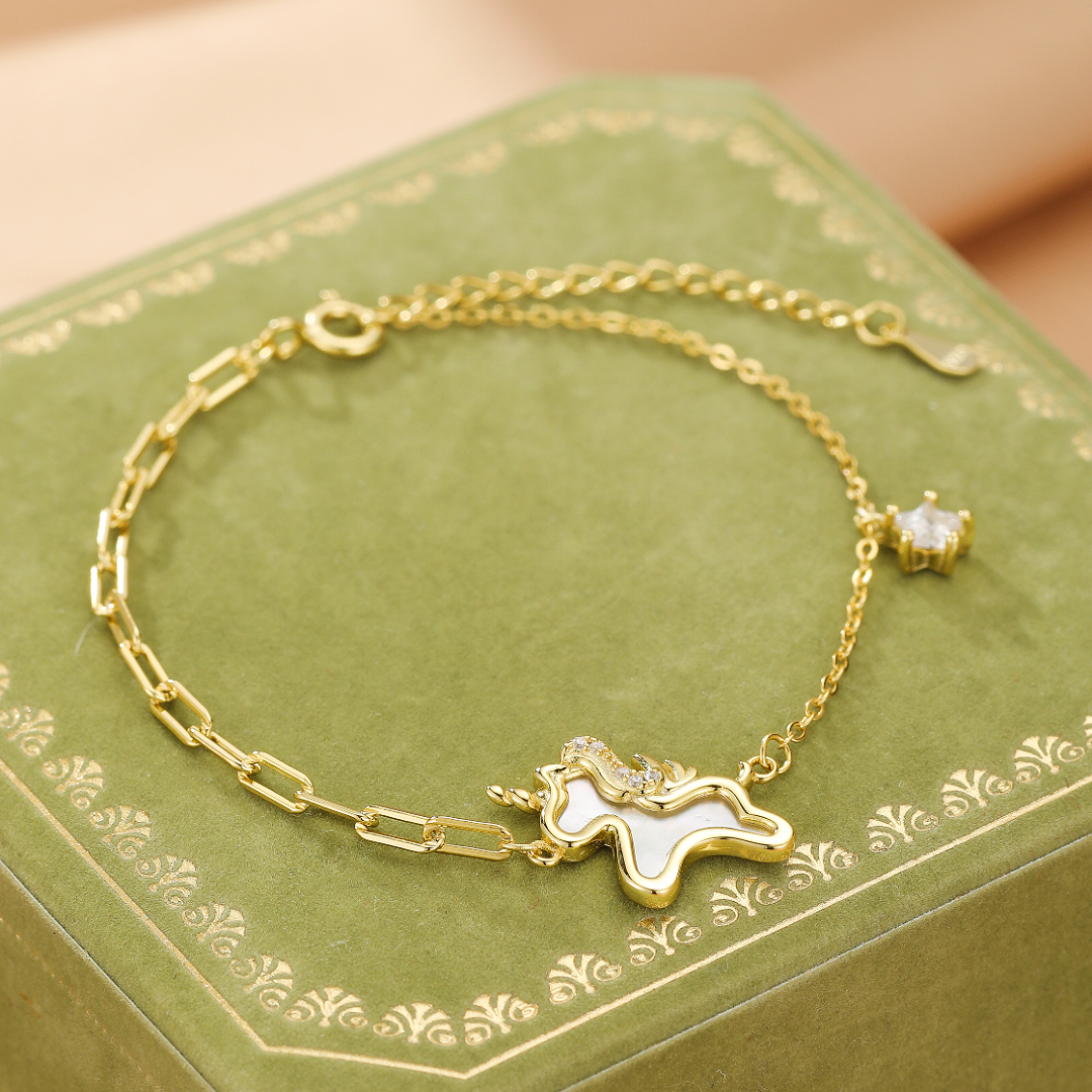 Bracelet Cheval – Liberté Étoilée, Argent Plaqué Or