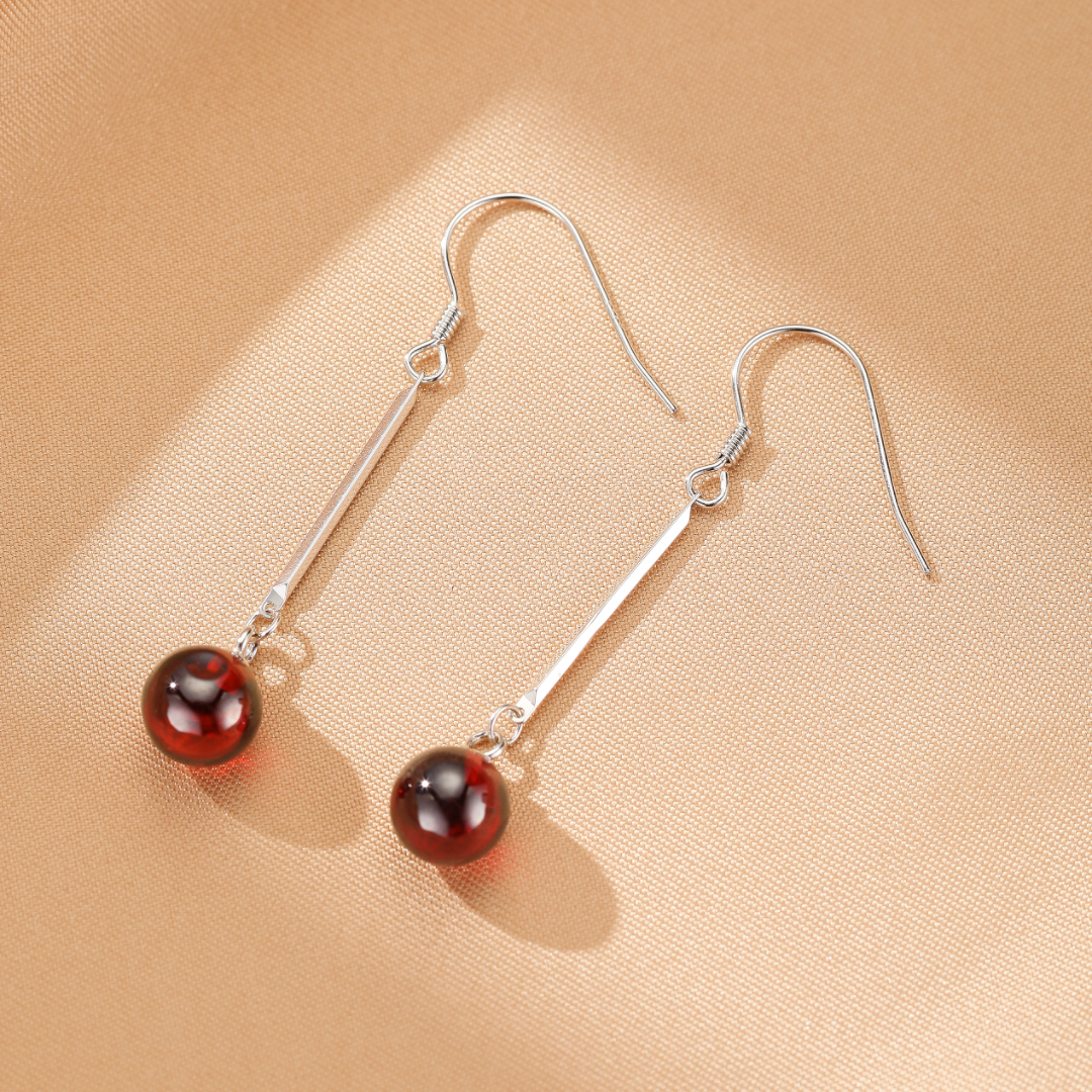 Boucles d’oreilles Pendantes Grenat – Élégance, Argent