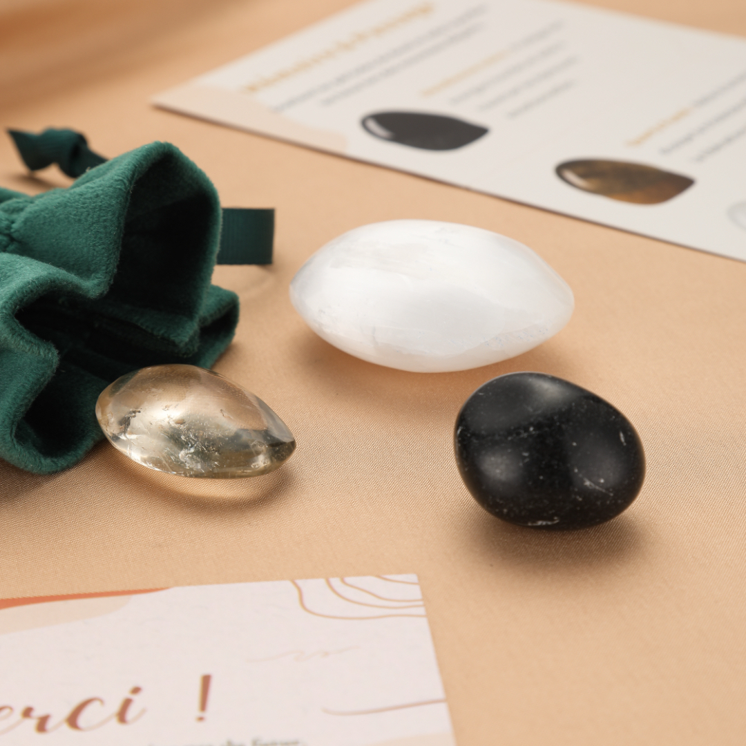 Pochon de pierres roulées – Mémoire et Passage