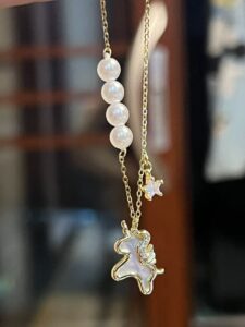 Collier Cheval – Liberté Étoilée, Argent Plaqué Or photo review