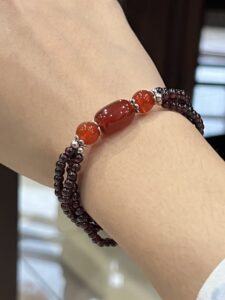 Bracelet Grenat – Énergie Positive photo review