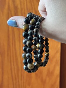Bracelet Œil de Tigre et Hématite – Force Intérieure photo review