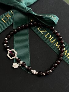 Bracelet Grenat – Fleur d’Harmonie, Argent photo review