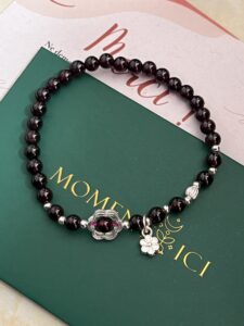 Bracelet Grenat – Fleur d’Harmonie, Argent photo review
