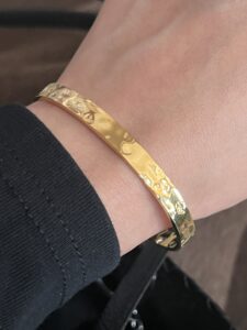 Bracelet Jonc – Éclat Solaire, Acier Inoxydable photo review